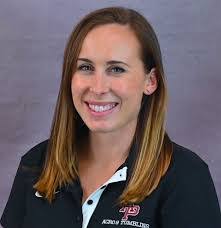 Kara Willard's Instagram, Twitter & Facebook