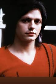 What a great solo, thanks for sharing the link to the full video in your  last post, hope you have a schredsational day