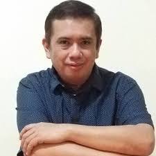 Eric Narvaez's Instagram, Twitter & Facebook