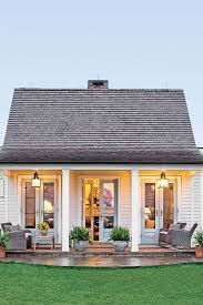28 Inspiring Farmhouse House Design 21 Fieltro Net Small Cottages House Exterior Maine House