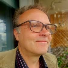 ▷ Christopher Spence