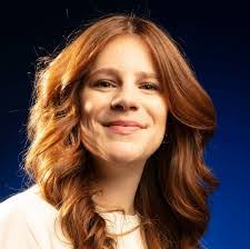 Ruth Lind's Instagram, Twitter & Facebook