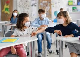 La scuola di italiano di milano si trova in una posizione strategica, nei pressi della stazione centrale, nella capitale internazionale della moda, della musica, del design e della finanza italiane. Scuola Italiana La Situazione Regione Per Regione Le Novita Per La Campania Oggi Scuola