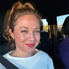 I need help finding a hairdresser that specializes in fine damaged hair,  but truly an expert