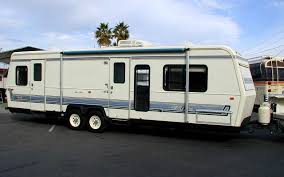 This all new 2019 holiday rambler vacationer 33 c motorhome is a class a gas motorhome, with a rear bedroom floor plan. Holiday Rambler Aluma Lite Photo And Video Review Comments