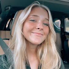 Hannah Arthur (@han_arthur)