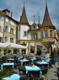 neuchatel suisse voyage suisse lac de neuchatel vieille ville