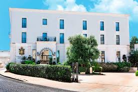 From wikipedia, the free encyclopedia. Ostuni Palace Hotel Meeting Spa Ab 163 2 5 1 Bewertungen Fotos Preisvergleich Apulien Tripadvisor