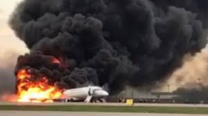 Información, fotos y videos en milenio. Accidente De Aeroflot En Rusia Al Menos 41 Personas Mueren Tras El Aterrizaje De Emergencia E Incendio De Un Avion De Aeroflot Bbc News Mundo
