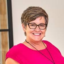 Sharon Mendelsohn's Instagram, Twitter & Facebook