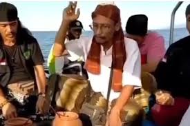 The ship is named after the nanggala (plough), a weapon owned by prabu baladewa. Pmbabwv0faudom