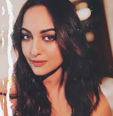 Sonakshi Sinha Upcoming Movies List 2021 2022 Bollywoodtadkaa 08 upcoming movies list of sonakshi sinha 2019 and 2020 with cast and release date. bollywoodtadkaa