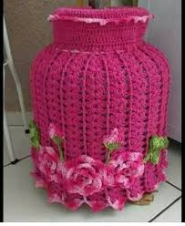 Capa De Botijao De Croche Com Flores Pin De Gabriela Em Croche Cozinha Croche Para Cozinha Capa De Botijao Jogo De Cozinha Croche