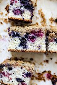Mixed Berry Buckle Floating Kitchen Recipe Fun Baking Recipes Love Food Delicious Desserts