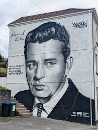 Roger Whitaker (@rogermwhitaker)