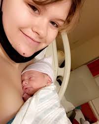 Eva Pickering (@eva.pickering._) • Instagram photos and videos