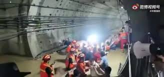 At least 12 people drown as underground rail network in chinese city fills with water after 22 inches zhengzhou closed flooded subway on tuesday as it braced for more downpours weather authorities said it was the highest rainfall recorded since records began twelve people died after torrential rains flooded the subway in the central chinese city of. Vwqxlfqsmwjk3m