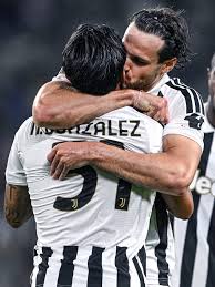 🇦🇷🔥 NICO GONZÁLEZ en la GOLEADA 5-0 de Juventus ante NEC por la Fase de liga de la Europa League: ⏱️ 60 minutos jugados. ⚽️ CONVIRTIÓ el 1-0. 🥅 Generó el PENAL