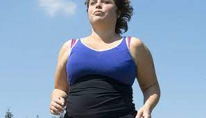How To Reduce Breast Size: 5 Natural Methods