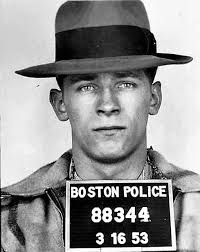 Kamakailan lang ako nagsimulang manood ng palabas, si Raymond Reddington ba  ay base kay James Moriarty? : r/TheBlackList