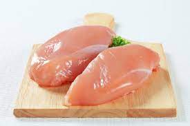 Scegli tra immagini premium su zuppa di pollo della migliore qualità. Petto Di Pollo Italia 500 Gr In Punta Di Forchetta