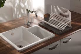 Sink Granite Or Ceramic What Is Better Advantages And Disadvantages Compared Granite Or Ceram Ceramic Kitchen Sinks Kitchen Sink Design Corner Sink Kitchen