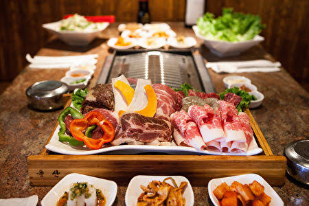 逛完Outlet就来首尔缘韩国烤肉| 湾区韩国烤肉| 湾区BBQ | 肥牛| 大纪元