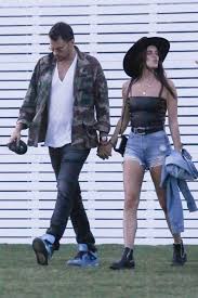 Oliver ripley and sara sampaio dated from september, 2015 to august, 2020. Sara Sampaio And Oliver Ripley Out At Coachella 04 13 2019 Hawtcelebs