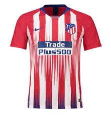 Dort erreichten sie das finale und gewannen mit einem 3:0 gegen olympique marseille zum zweiten mal unter simeone diesen wettbewerb. 2018 2019 Trikot Atletico Madrid Original Online