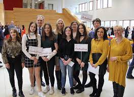 Regelungen für die realschule der stadt meschede ab montag, 15.03.2021. Realschule Gute Anger Freising Feiert Neubau Und Neuen Namen
