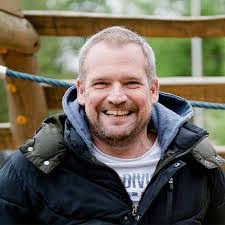 Stephanie Luft's Instagram, Twitter & Facebook