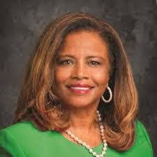 Deena Orr's Instagram, Twitter & Facebook