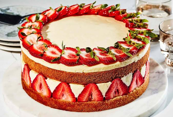 Strawberry Cream Afternoon