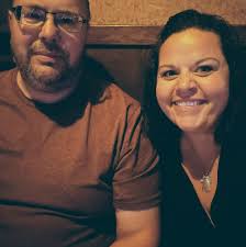 Airbnb cabin in Branson with Christmas decor?