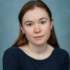 Madeleine Gray (@MadeleineRGray)