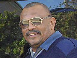 Ministry defends 'executive principal' move