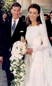 Prince Guillaume And Princess Sibilla Of Luxembourg Shared By Carahills Www Carahills Com Royal Wedding Gowns Royal Wedding Dress Royal Brides