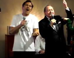 People who liked hugh sheridan's feet, also liked Aussie Singer Denis Sheridan The Father Of Actor Hugh Sheridan Dies Aged 76 9celebrity