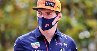 A bright start in baku max ends fp1 fastest with a 1:43.184 and checo is p4 with a 1:43.630. V5b7fesatxeucm
