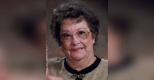 Donna Schauer's Instagram, Twitter & Facebook