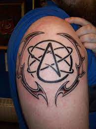 S amoan tattoos have been inked for the better part of two thousand years. Atheism Tattoo Google Da Ara Tattoos Atheist Tattoo Science Tattoos