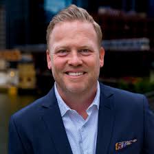 138 Agents in Chicago Office, 2044 West Roscoe Street