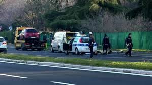 Cosa sappiamo dell'incidente a bologna. Incidente Bologna Oggi 21 Dicembre 2017 Morto Cesino Mancini