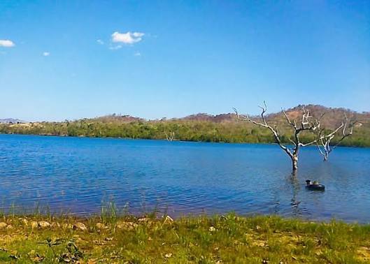 Minaçu-Goias Setor Vila de Furnas #minacuturismo #minacuagoraoficial  #goiasturismo #goias #lago #belezagoiania #cerrado #cerradogoiano