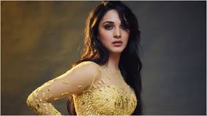 For the first 15, we showcase the hottest of the hot; Top 10 Youngest Bollywood Actress Whose Age Is Below 25 Newspaperadda