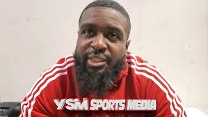 It's too many cards in Canelo's favor for Errol Spence to step up and win  says Darius Coit