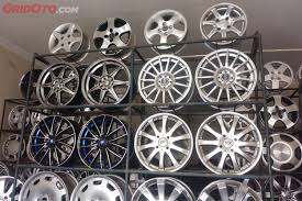 Hsr wheel terus berusaha menjaga konsistensi kualitas produk velg yang ditawarkan. Dua Teknik Mengubah Pcd Mobil Yang Aman Buat Dipakai Sehari Hari Gridoto Com