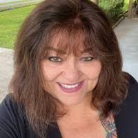 Tammy Raines's Instagram, Twitter & Facebook