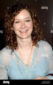 Sara gilbert hi-res stock photography and images