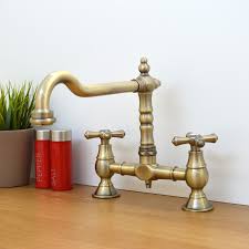 Faucets for kitchen sinks and perfectly adapted accessories. Enki Traditional Victorian Kitchen Sink Mixer Monobloc Tap Brass Bronze Bridge Sink Mixer Taps Mixer Taps Victorian Kitchen Sinks